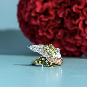 'Leaf Me Alone' Chrysoberyl Ring